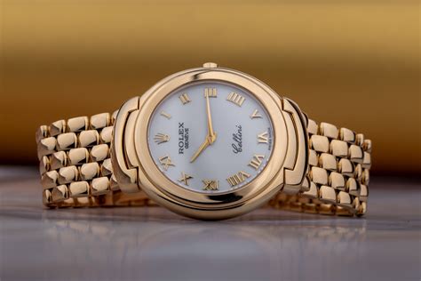 Rolex Cellini 6623 White Dial 18k Gold Watch 37mm 